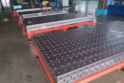 能做任何工裝是三維柔性焊接平臺(tái)的主要特點(diǎn)