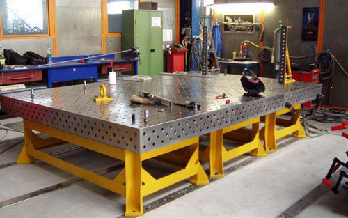 三維柔性焊接平臺運輸需要注意的事項