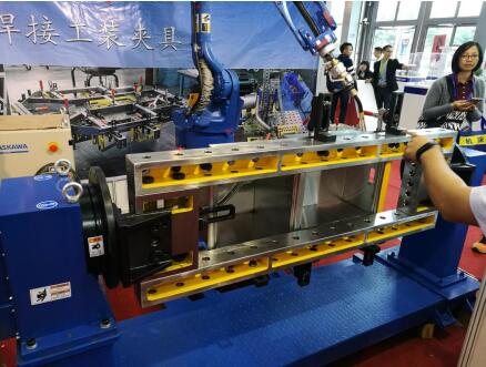 機器人柔性焊接工裝夾具