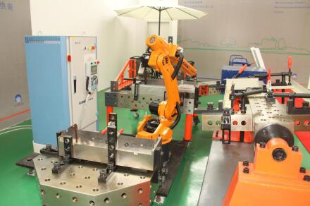 機器人柔性工裝