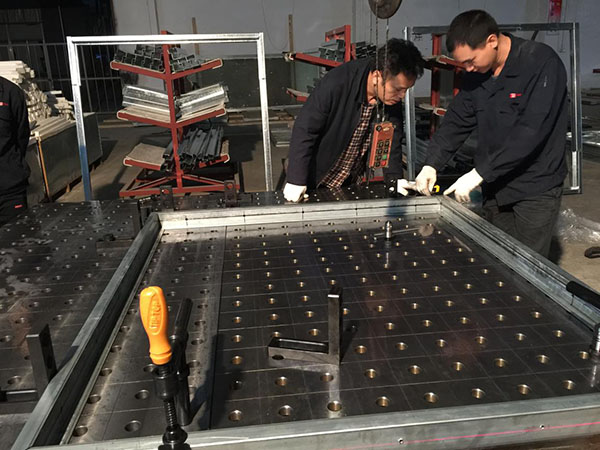 三維柔性組合夾具